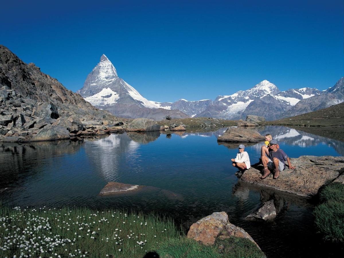Apartment Dianthus-1 Zermatt Bagian luar foto